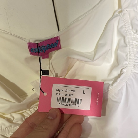 Edikted White Corset Top Long Sleeve Size Large NWT Cute - Picture 8 of 10